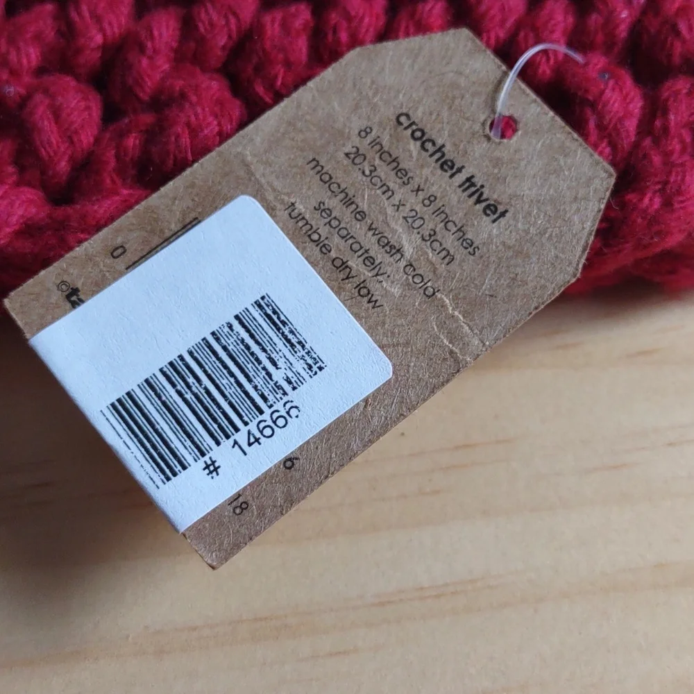 Tag perfect red
